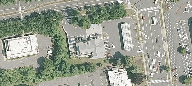 2875 Main St