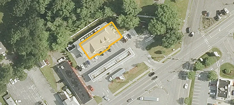 1237 Main St