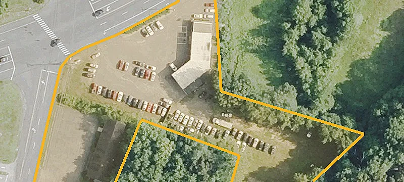636 Boston Post Rd