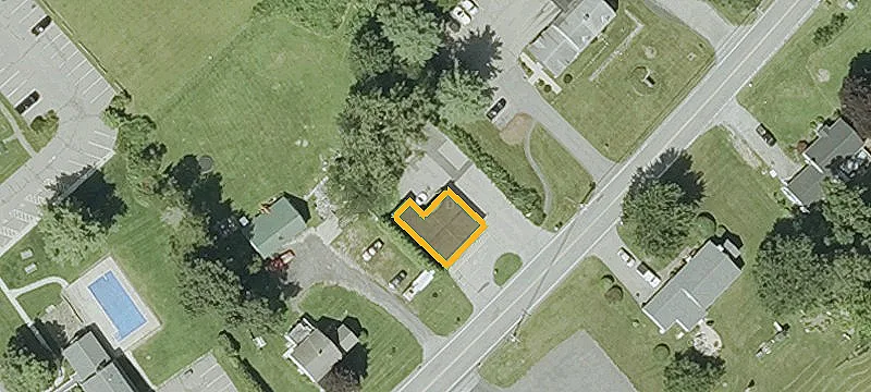 562 Exeter Rd
