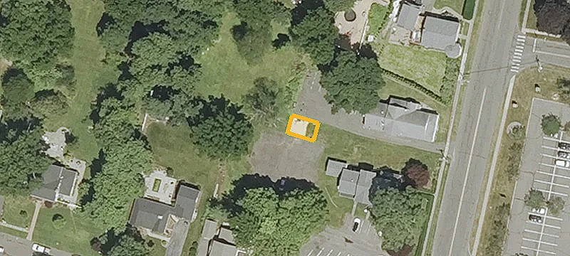 275 Maple Ave