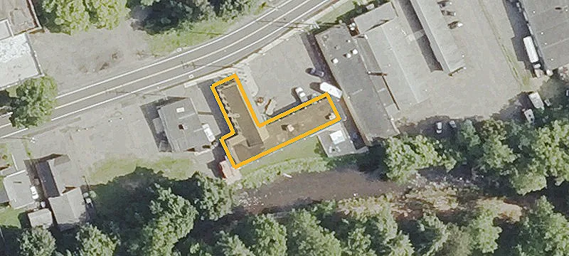 300 Riverside Ave