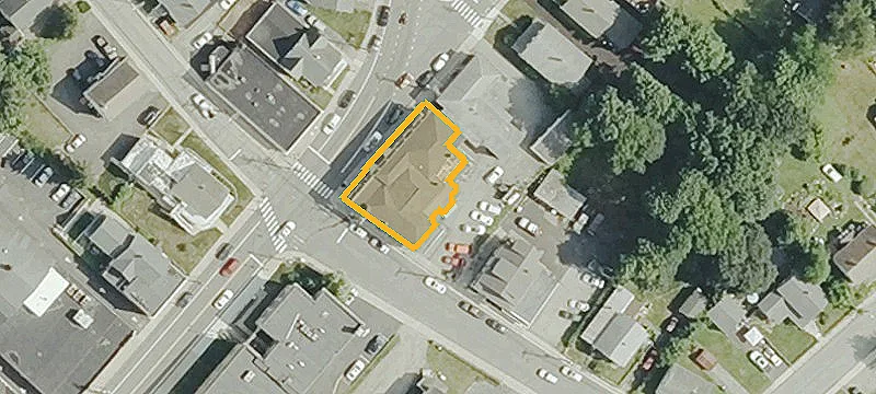 1 Main St