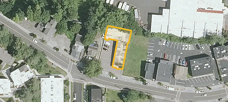 75 Cedar St