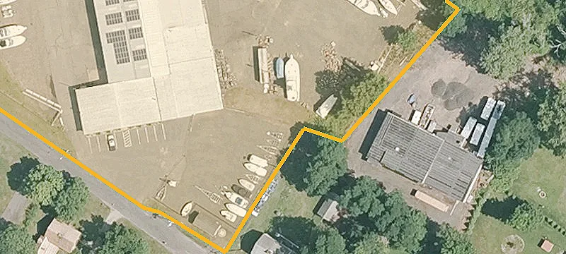 21 Indian Hl Ave