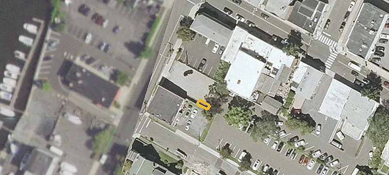 9 Water St