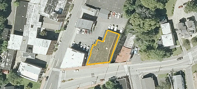 14 Main St