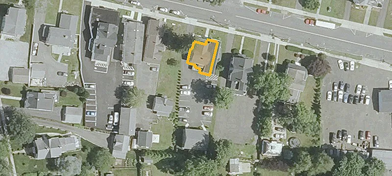 222 Greenwood Ave