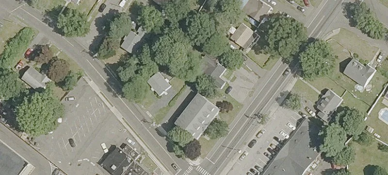 479 Huntington Tpke