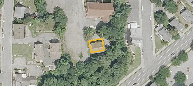 36 Taylor Ct
