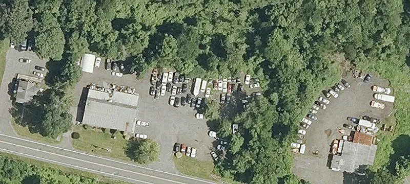 1319 Southford Rd