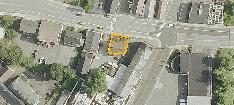 102 Main St