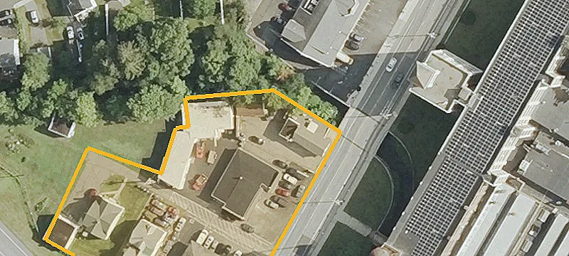 150 Main St