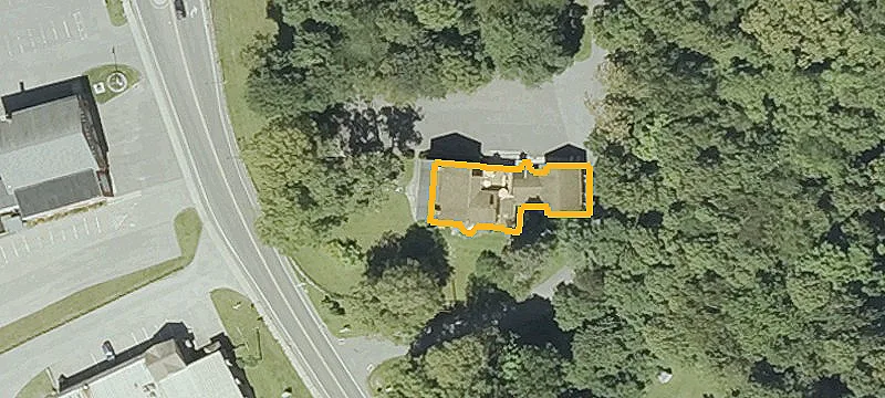 1 Booth House Ln
