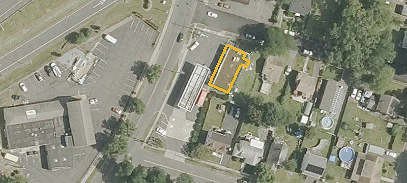245 Honeyspot Rd