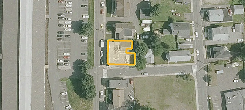 28 Pleasant St