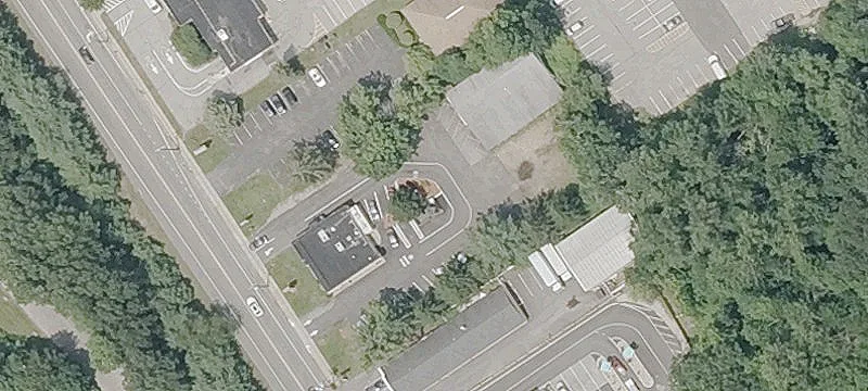 1575 Main St