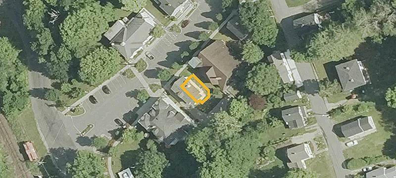 105 Main St