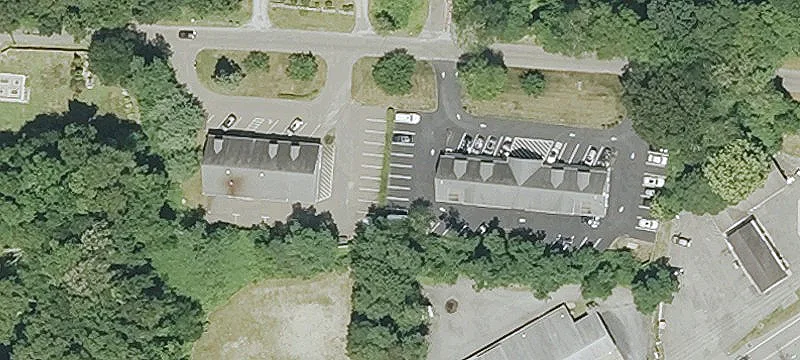 4 Huntley Rd