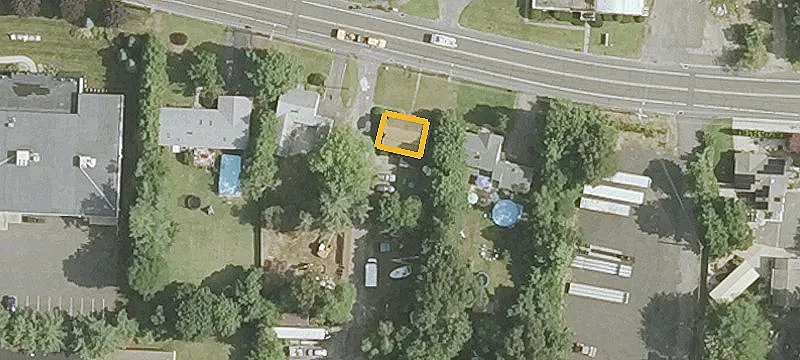 435 Lk Ave