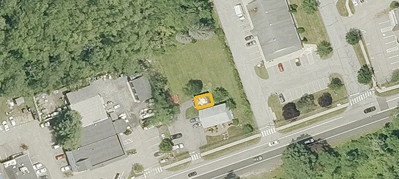 87 Main St