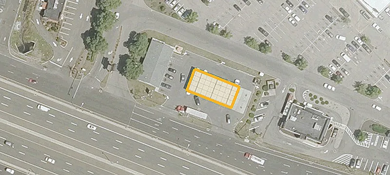 81 Frontage Rd
