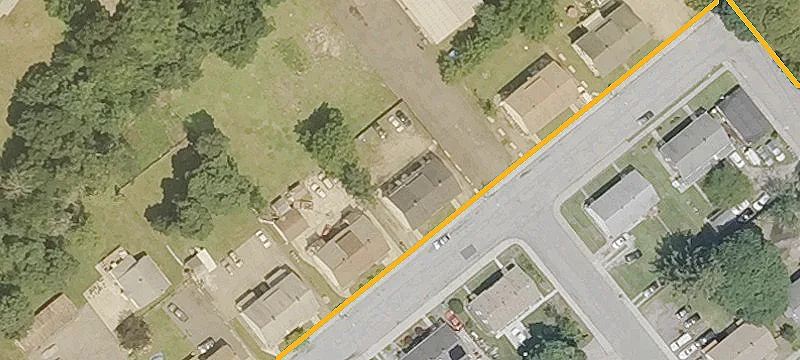 31 Ives St