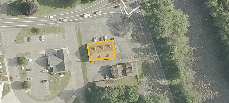111 Riv Rd
