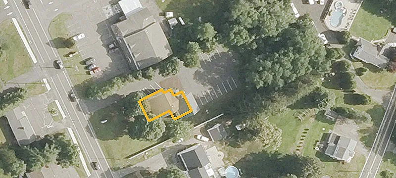 42 Waterbury Rd