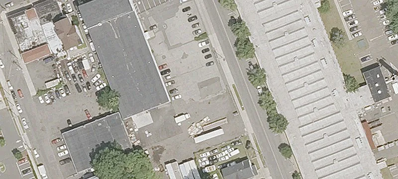 452 Frnt Ave