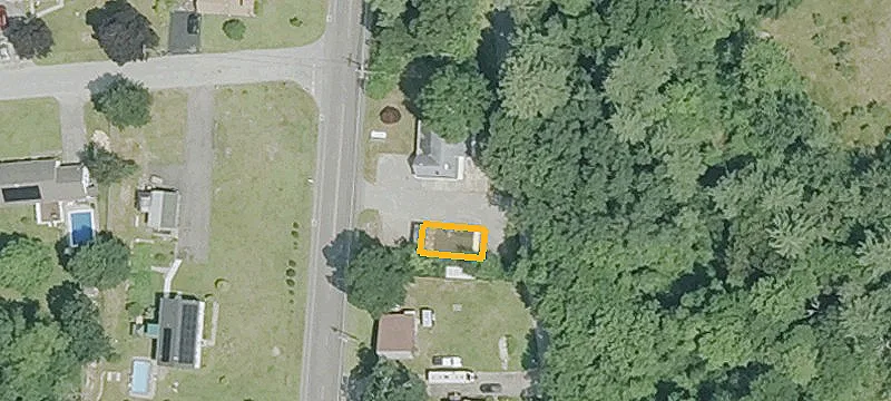 570 Putnam Rd