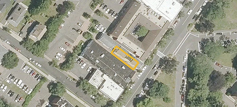 968 Main St