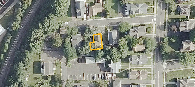 19 Lincoln Pl