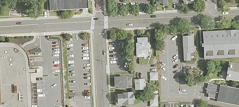 48 Grand St
