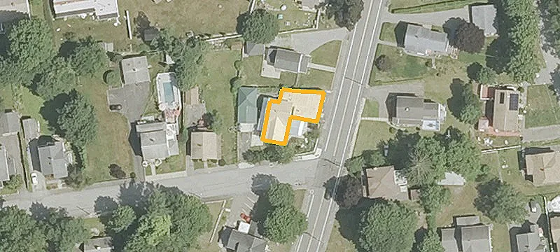 250 New Litchfield St