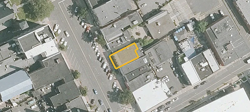 332 Main St