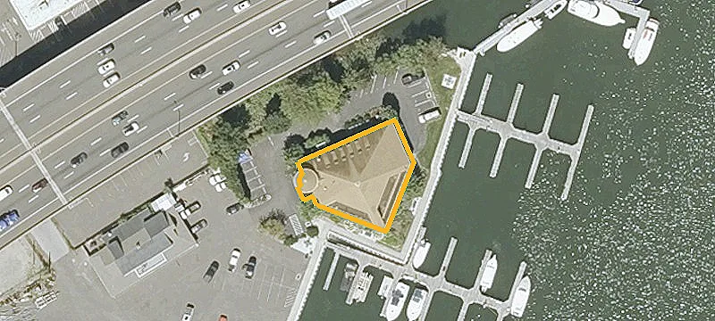 29 Riv Ave