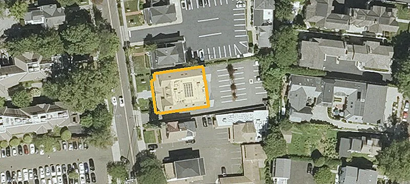 125 Mason St