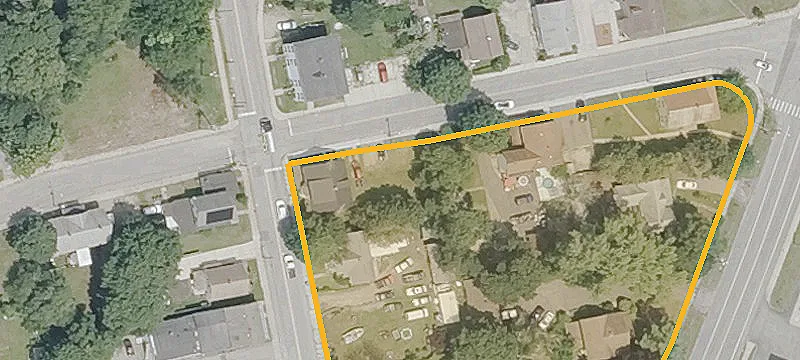5 Adelbert St