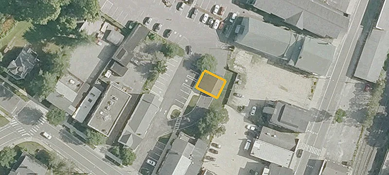 102 Main St