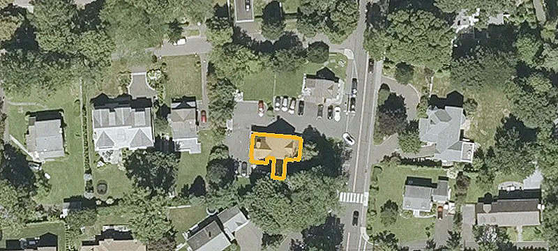 114 Riverside Ave