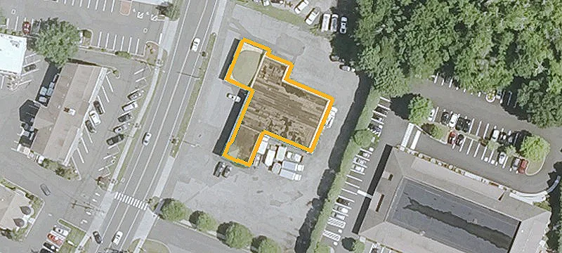 98 Danbury Rd