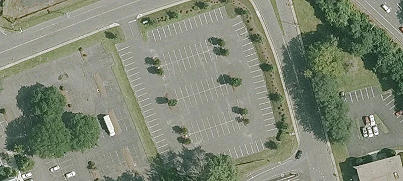 90 Riv Dr