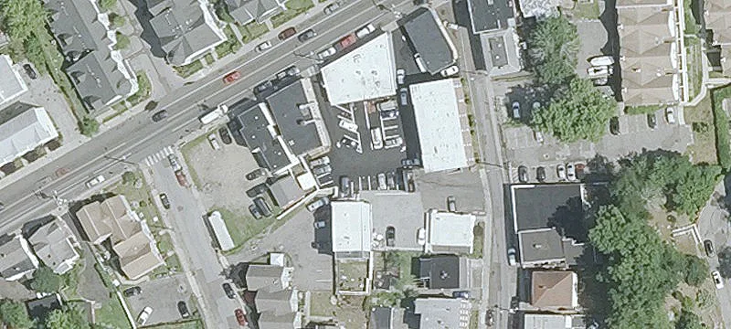 194 Main St