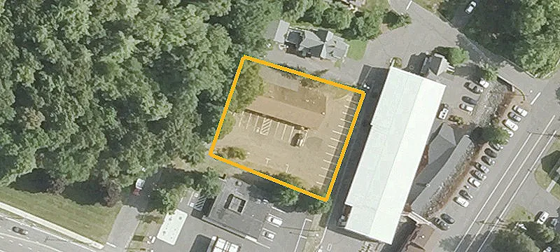 6 Park Pond Pl