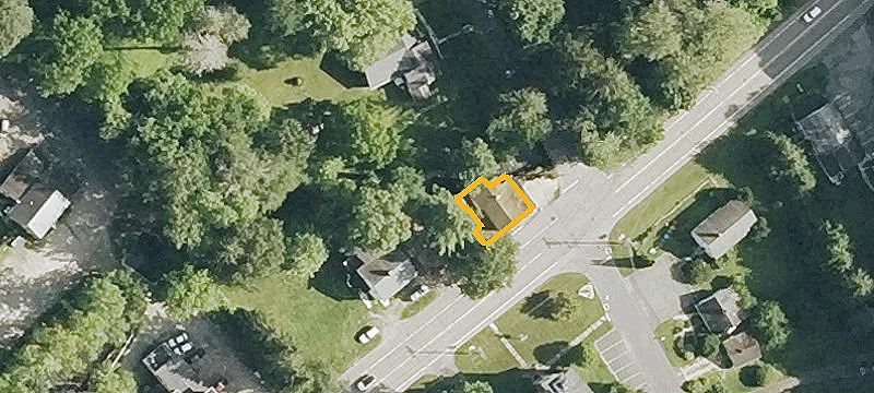 246 New Milford Tpke