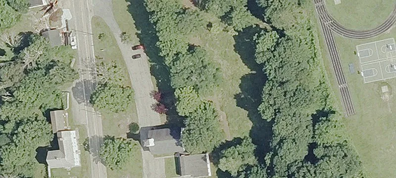 12 Burnham Hwy