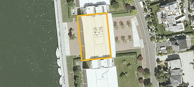 600 Steamboat Rd