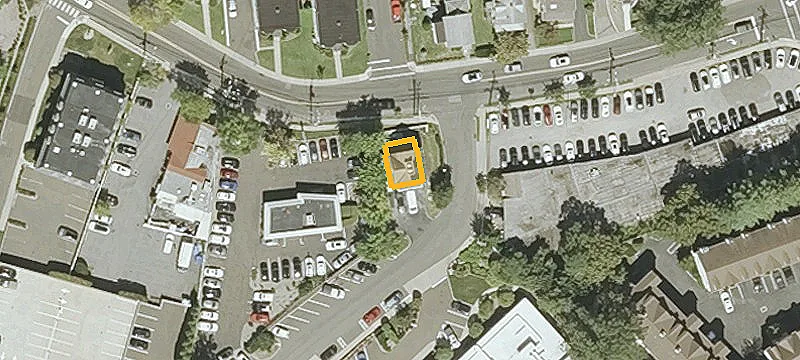 28 Old Fld Pt Rd