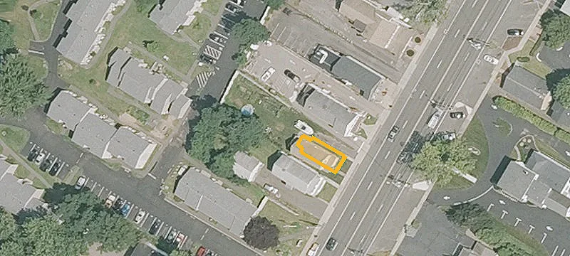 218 Main St